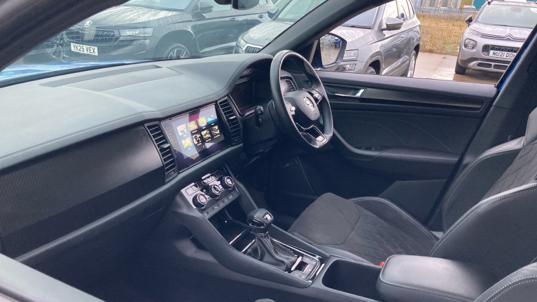 Skoda Kodiaq 2.0 TDI 200 Sport Line 4x4 5dr DSG [7 Seat] Diesel Estate